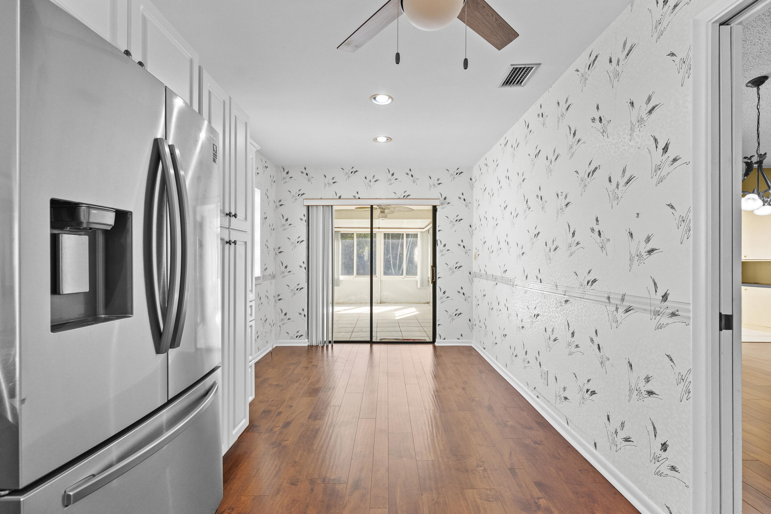 7974 Cloverfield Circle