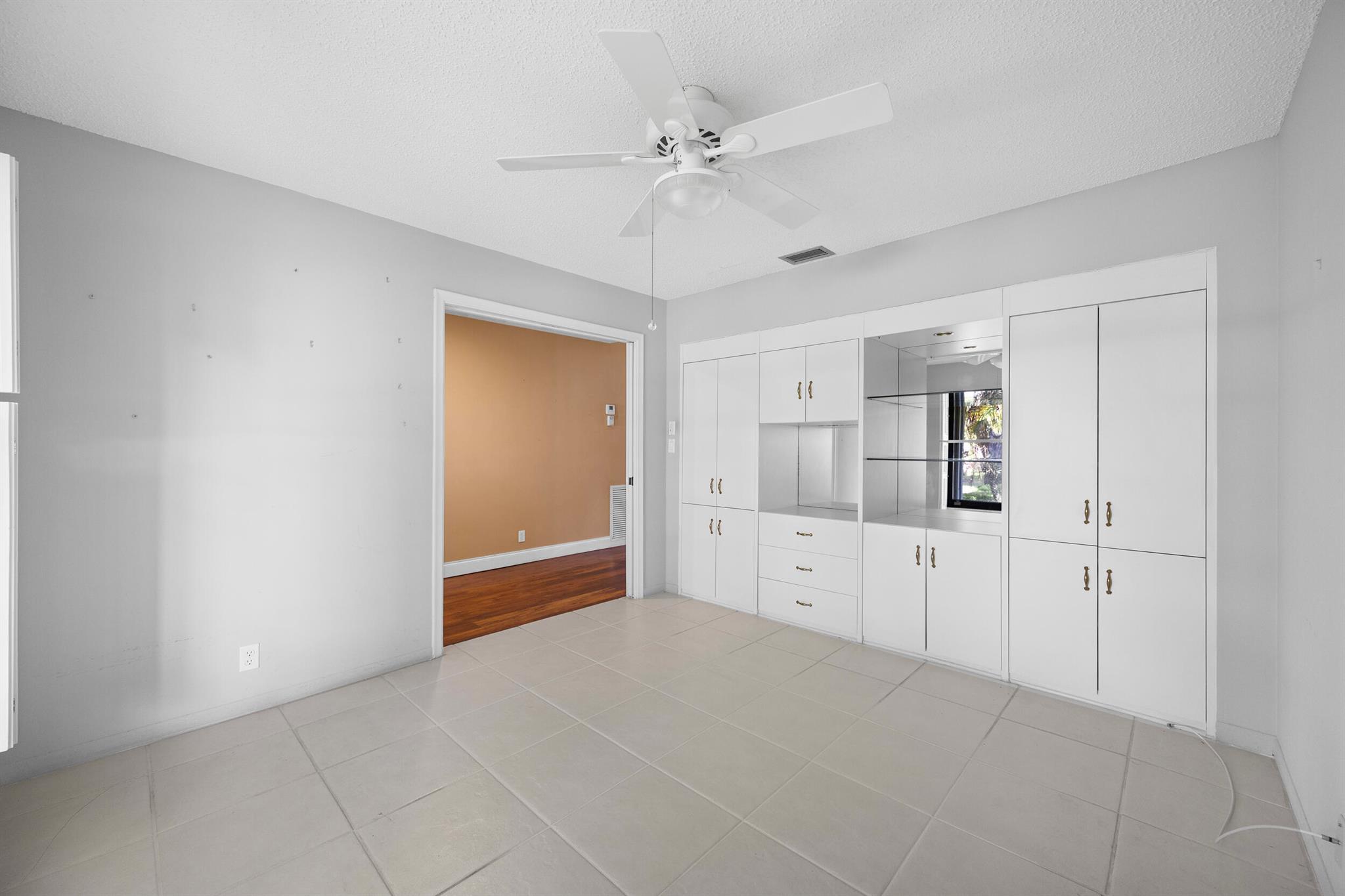 7974 Cloverfield Circle