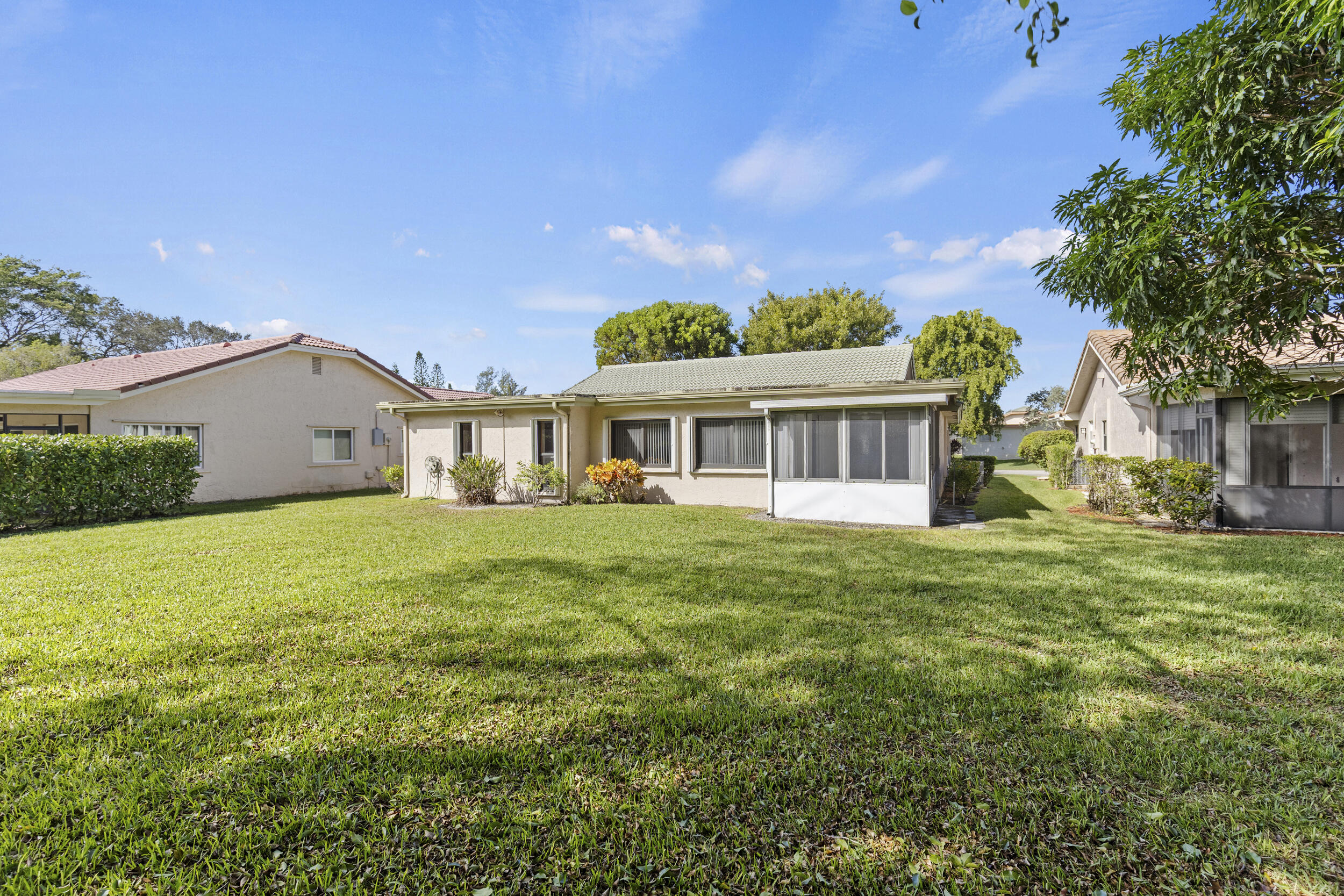 7974 Cloverfield Circle