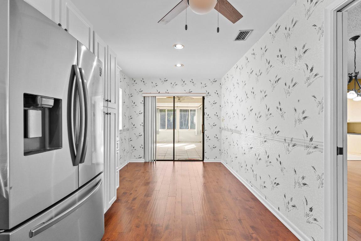 7974 Cloverfield Circle