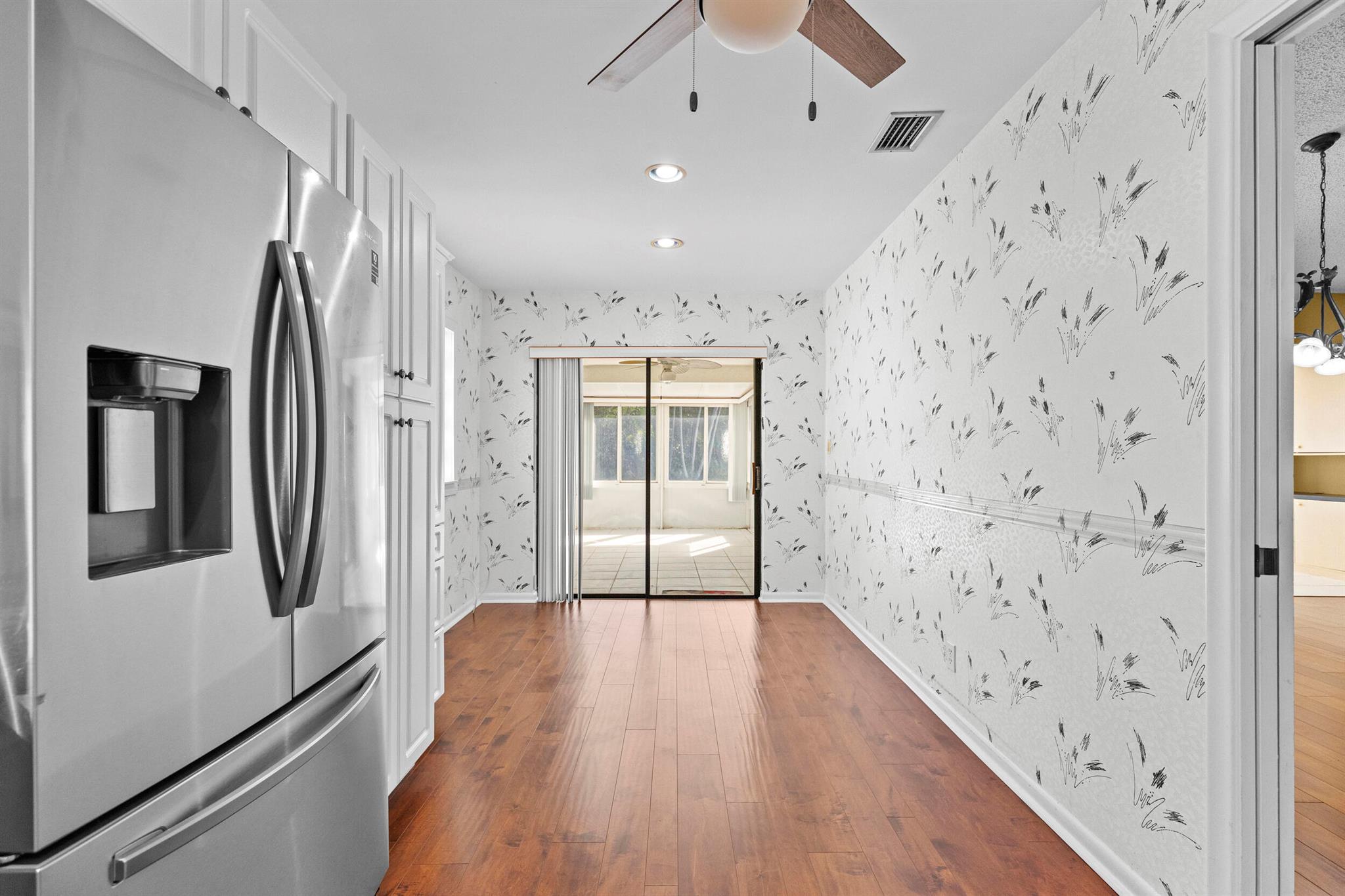 7974 Cloverfield Circle