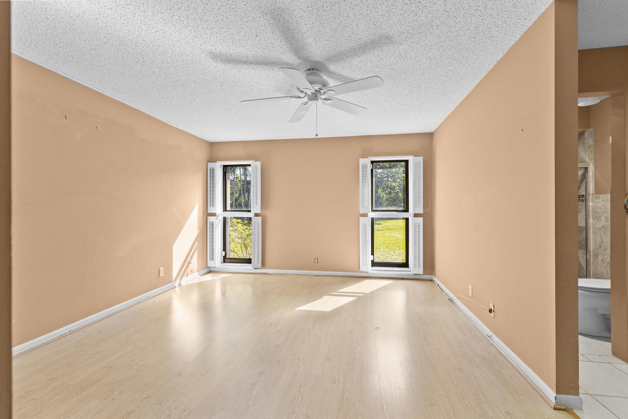 7974 Cloverfield Circle