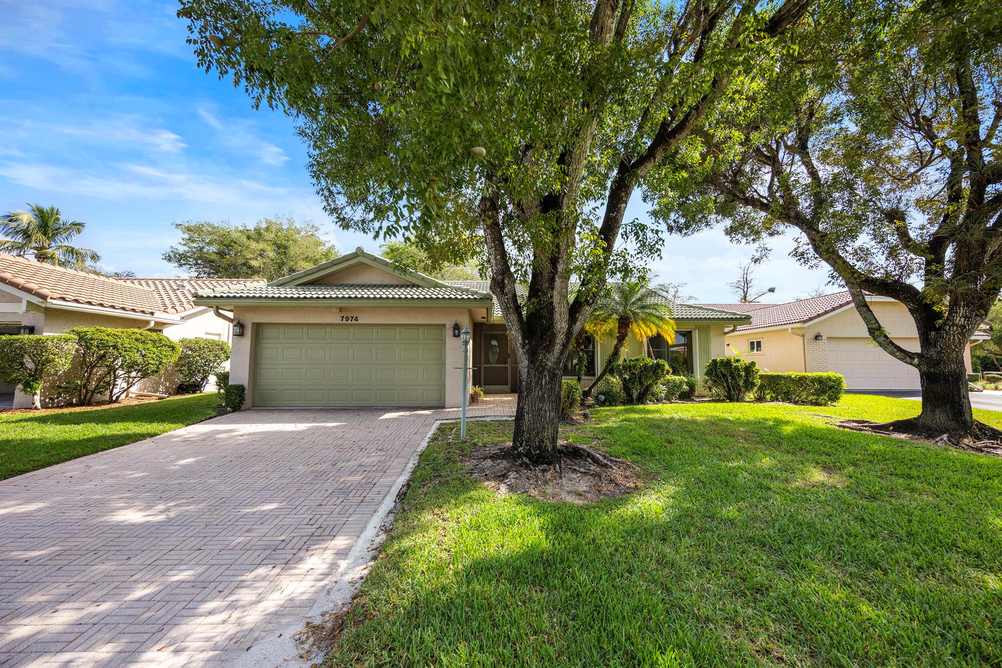 7974 Cloverfield Circle