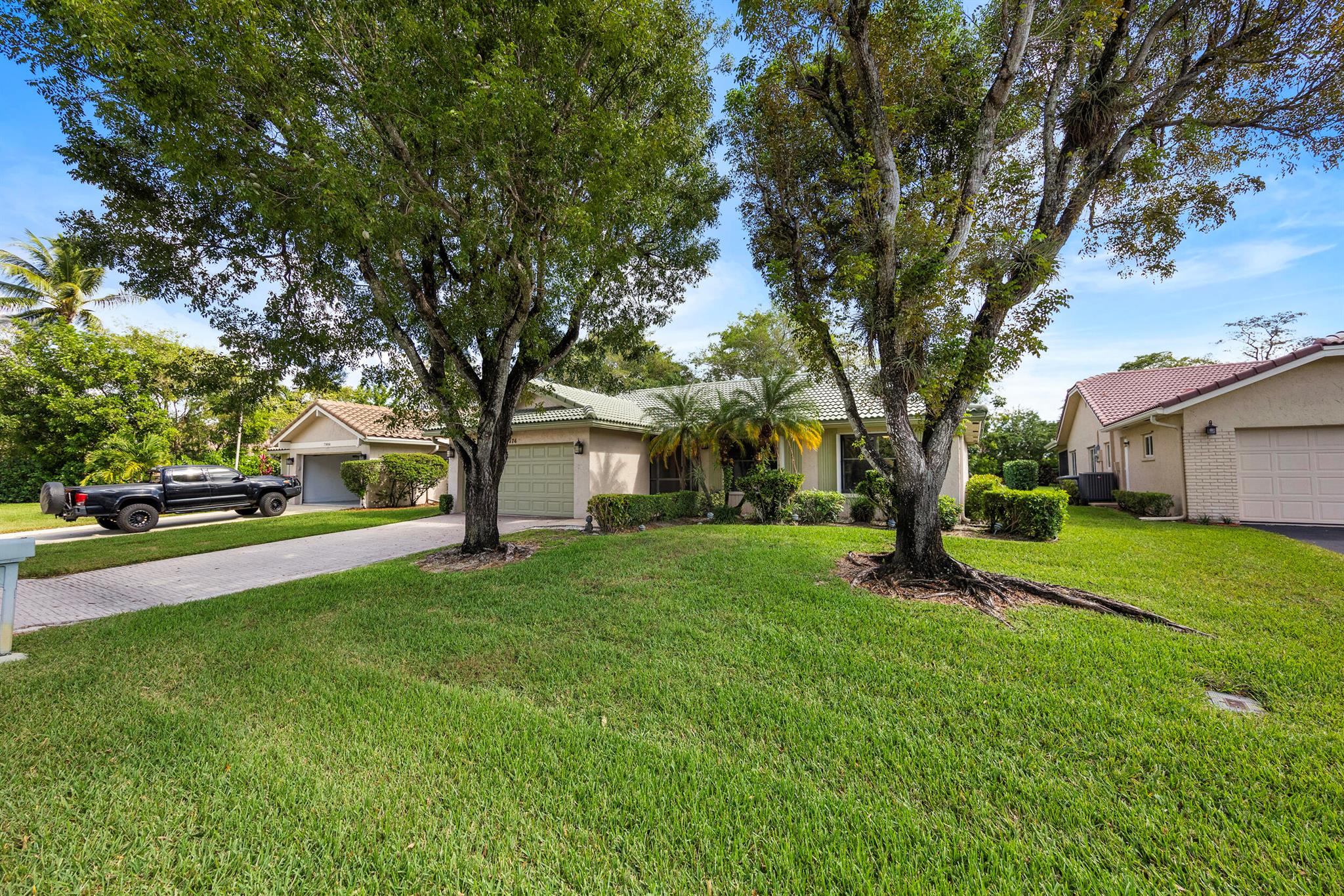 7974 Cloverfield Circle