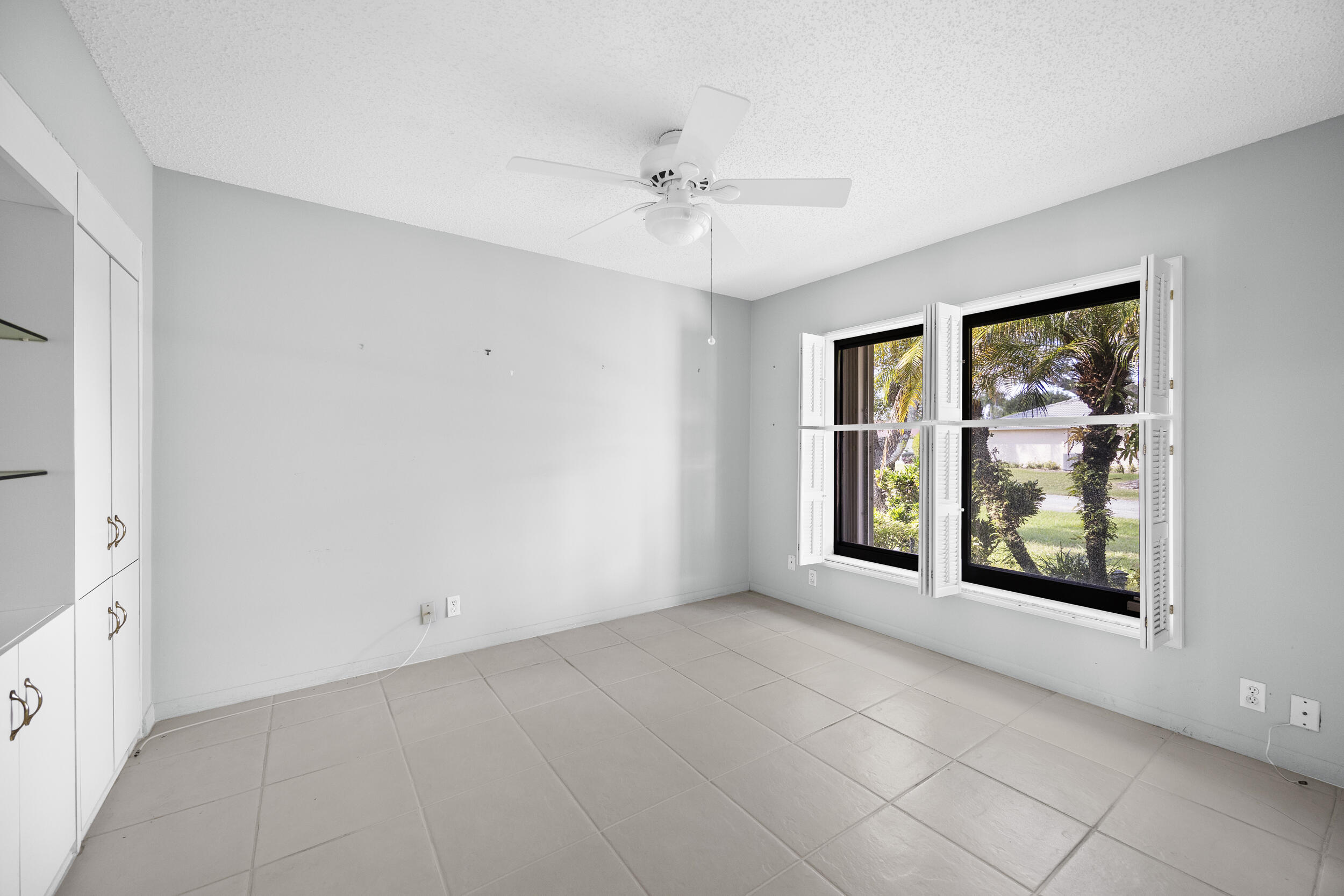 7974 Cloverfield Circle