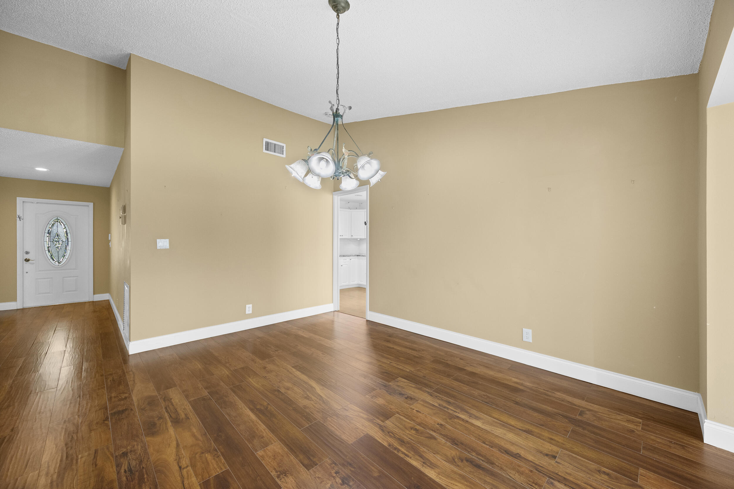 7974 Cloverfield Circle