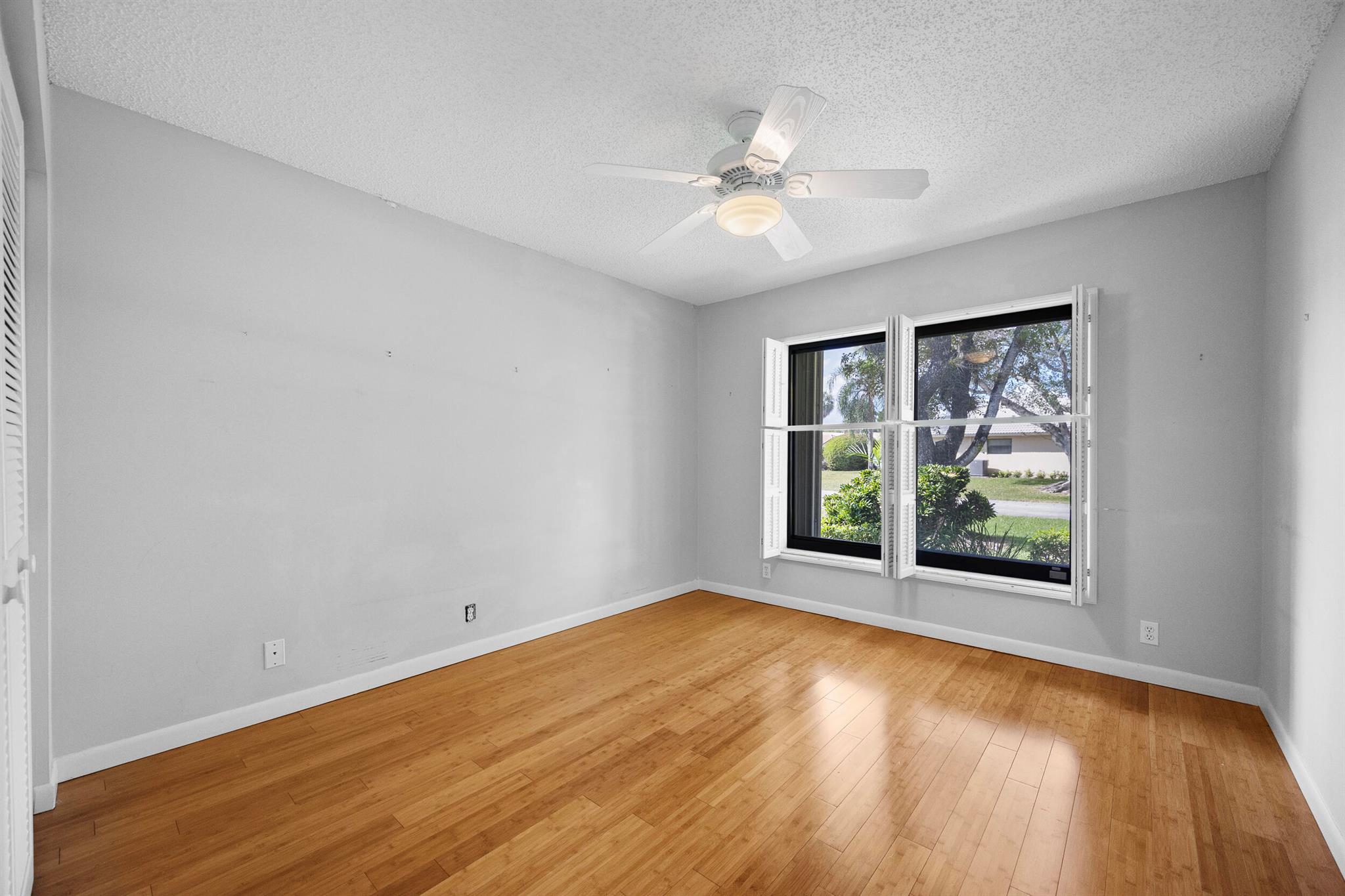 7974 Cloverfield Circle