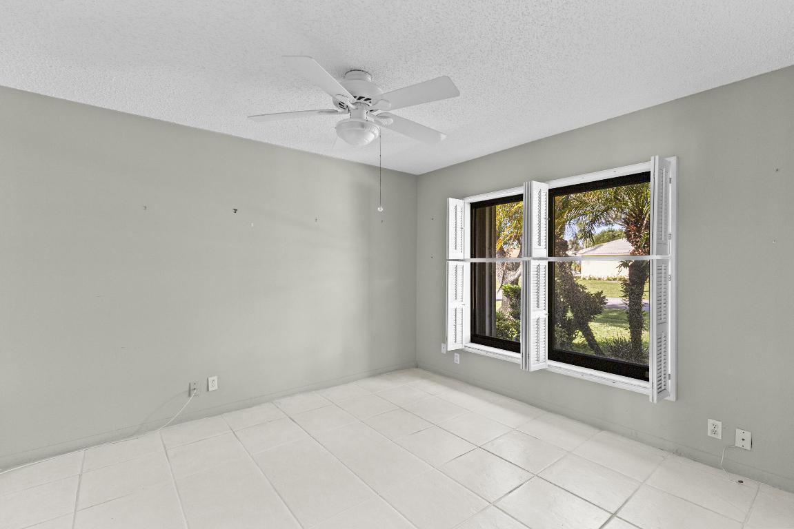 7974 Cloverfield Circle