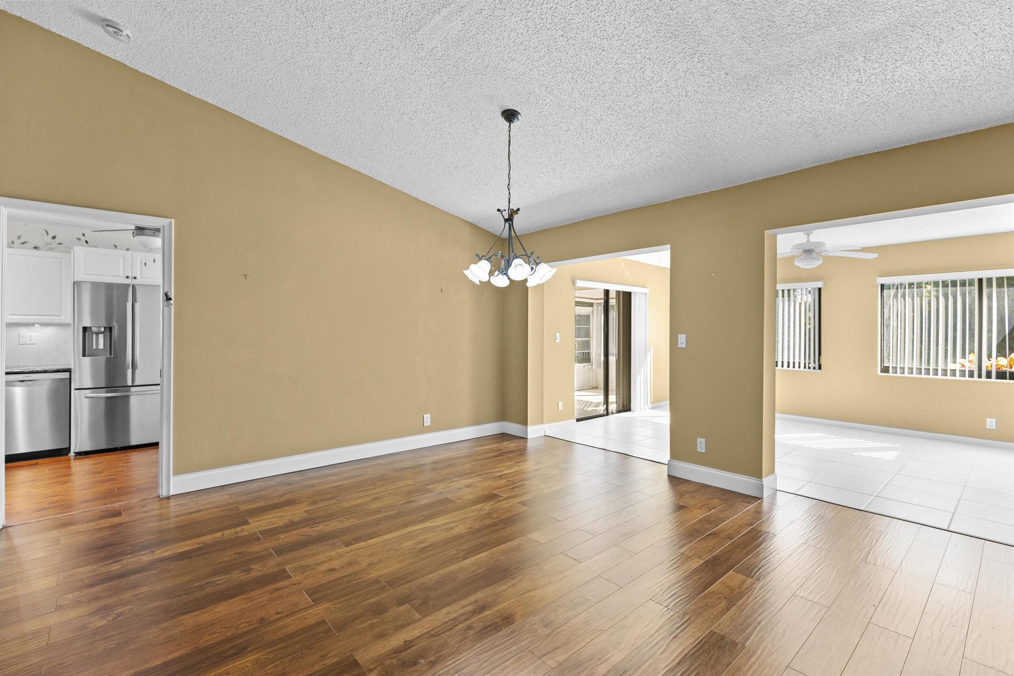 7974 Cloverfield Circle