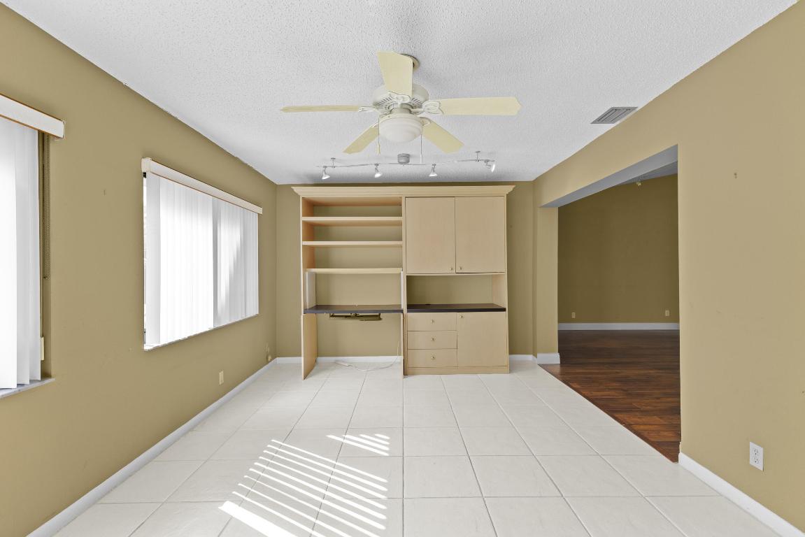 7974 Cloverfield Circle