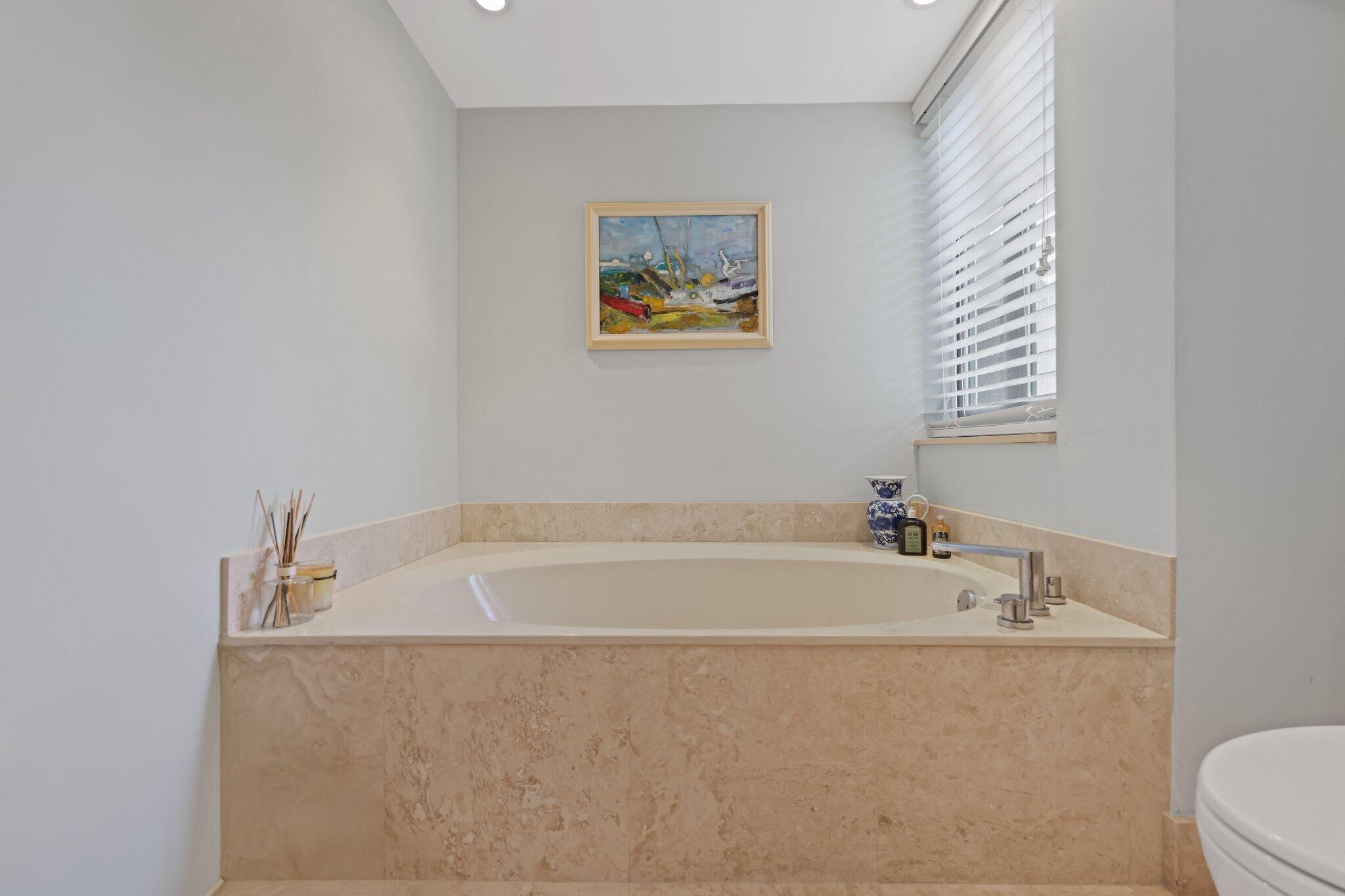 100 SE 5th Avenue 308