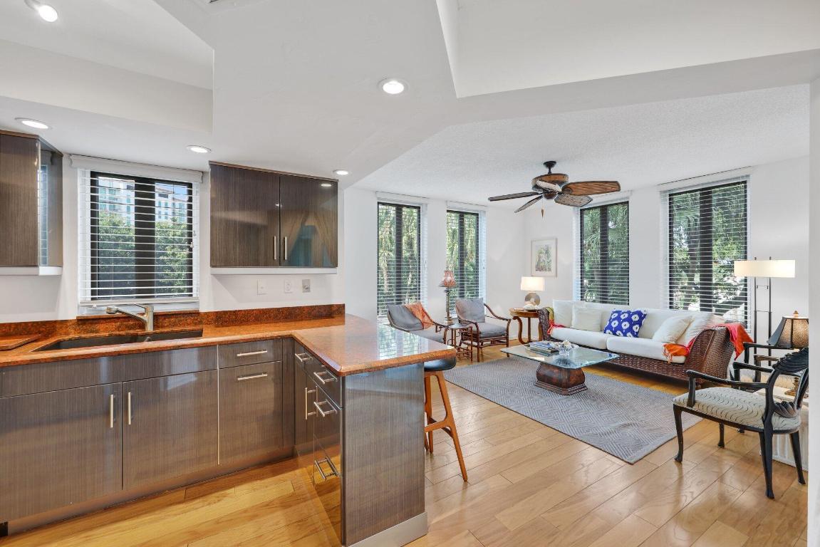 100 SE 5th Avenue 308