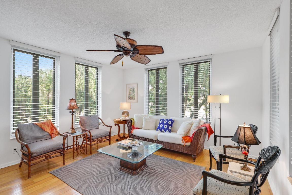 100 SE 5th Avenue 308