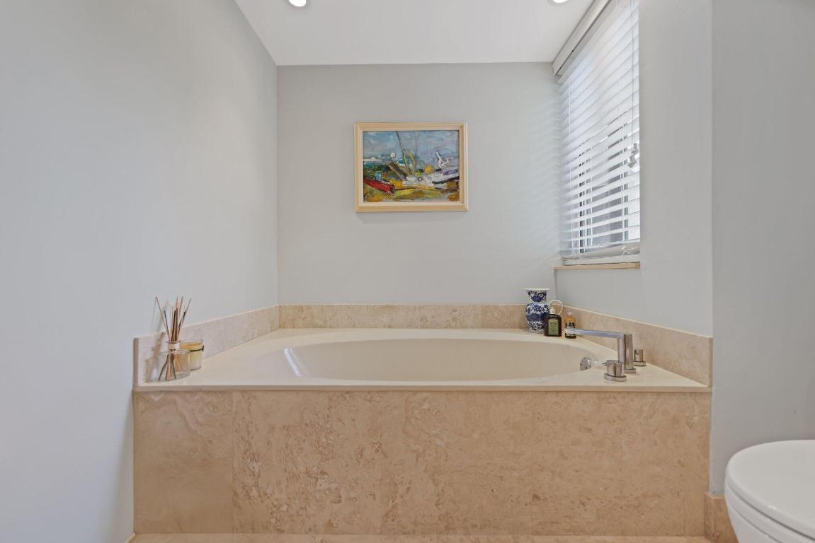 100 SE 5th Avenue 308