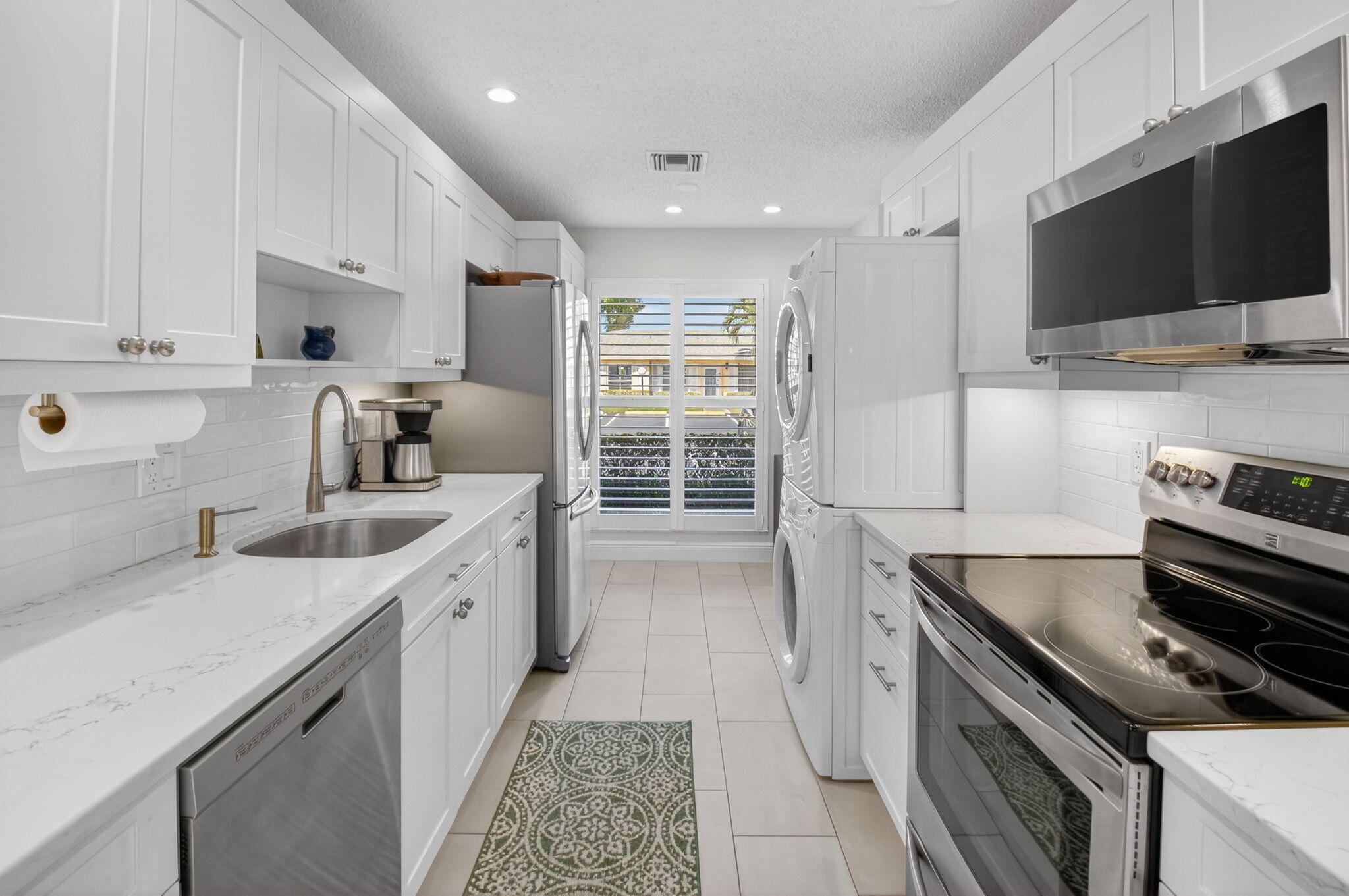 1131 Boxwood Drive 37-C