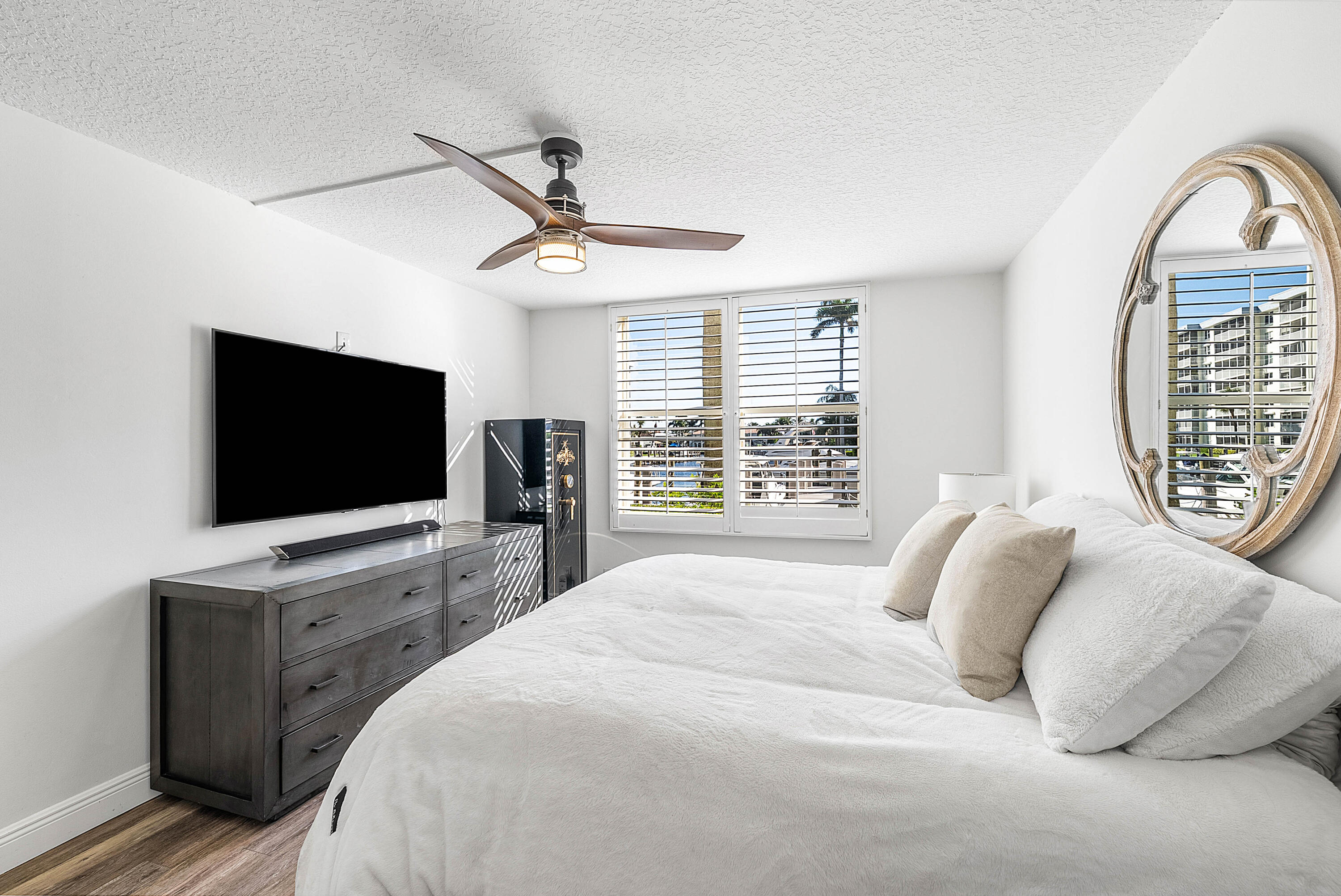 1 Harbourside Drive 1106, Delray Beach Unit: 1106