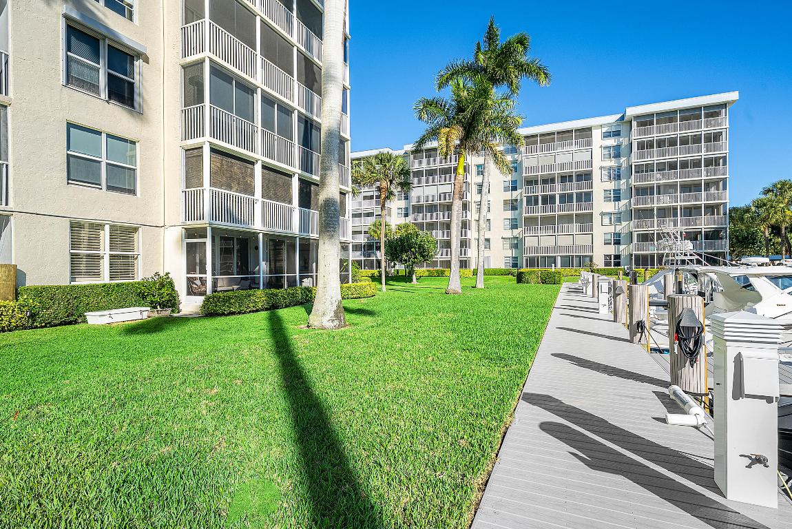 1 Harbourside Drive 1106, Delray Beach Unit: 1106
