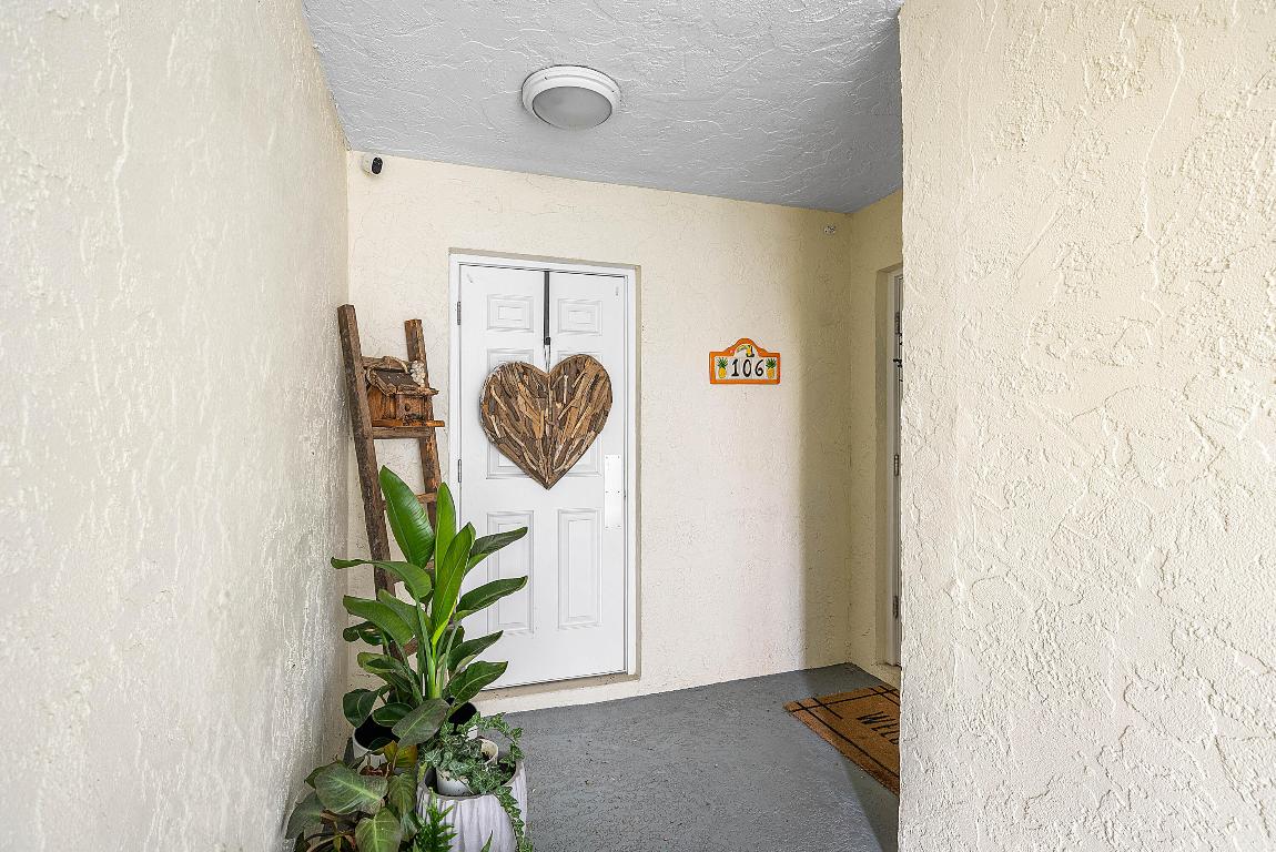 1 Harbourside Drive 1106, Delray Beach Unit: 1106