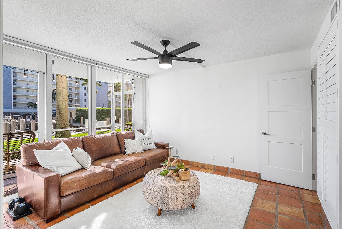 1 Harbourside Drive 1106, Delray Beach Unit: 1106