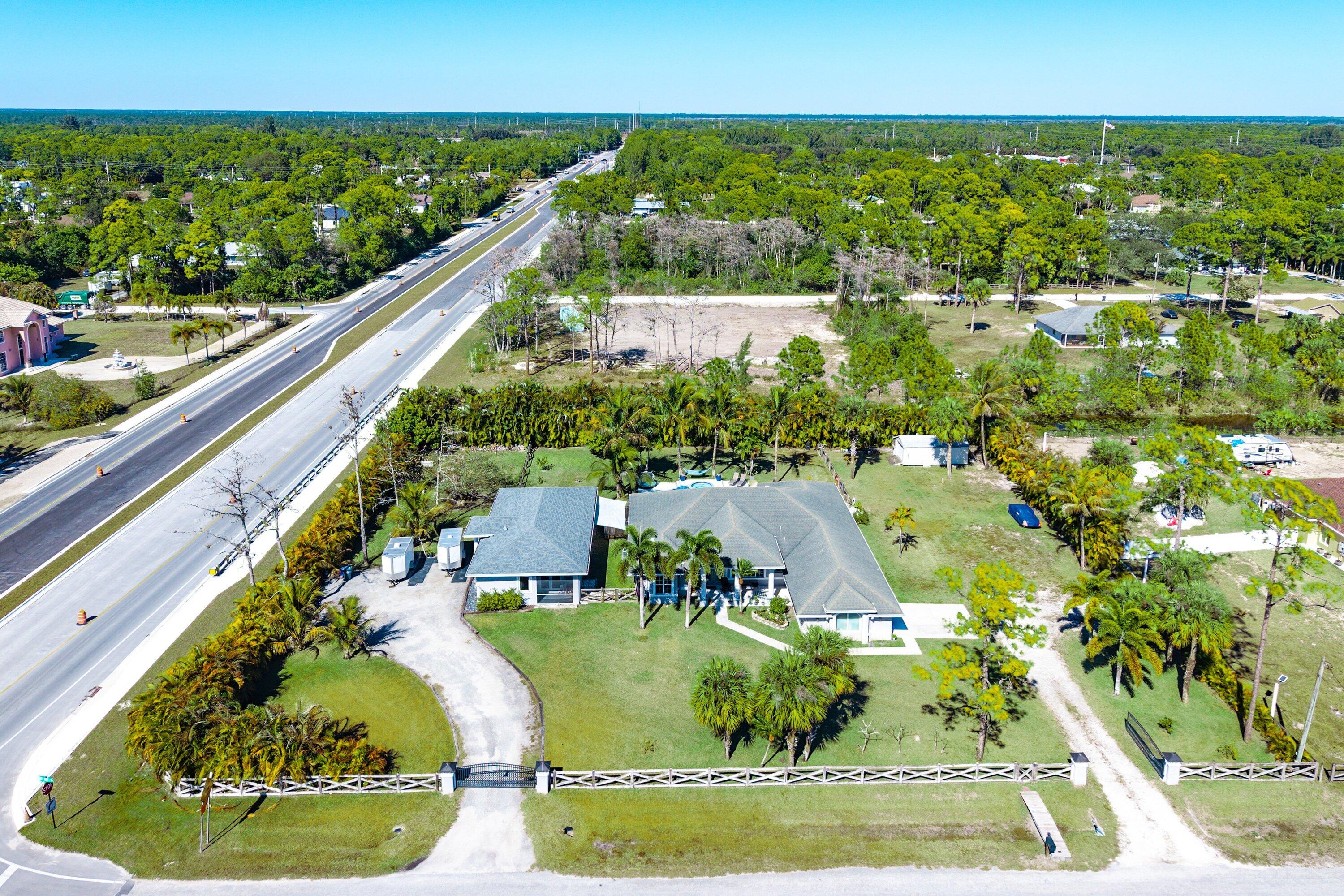 15929 86th Road N