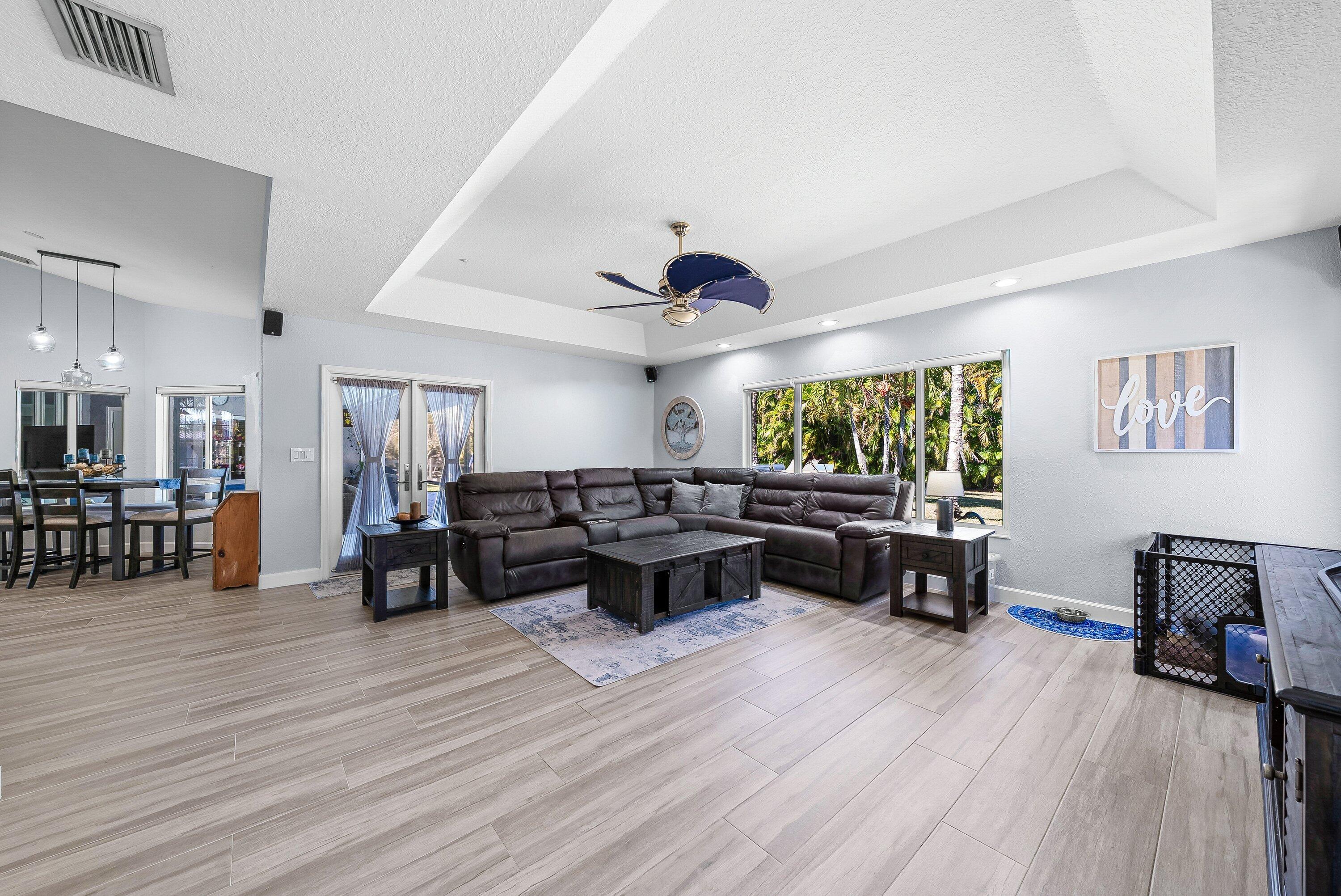 15929 86th Road N