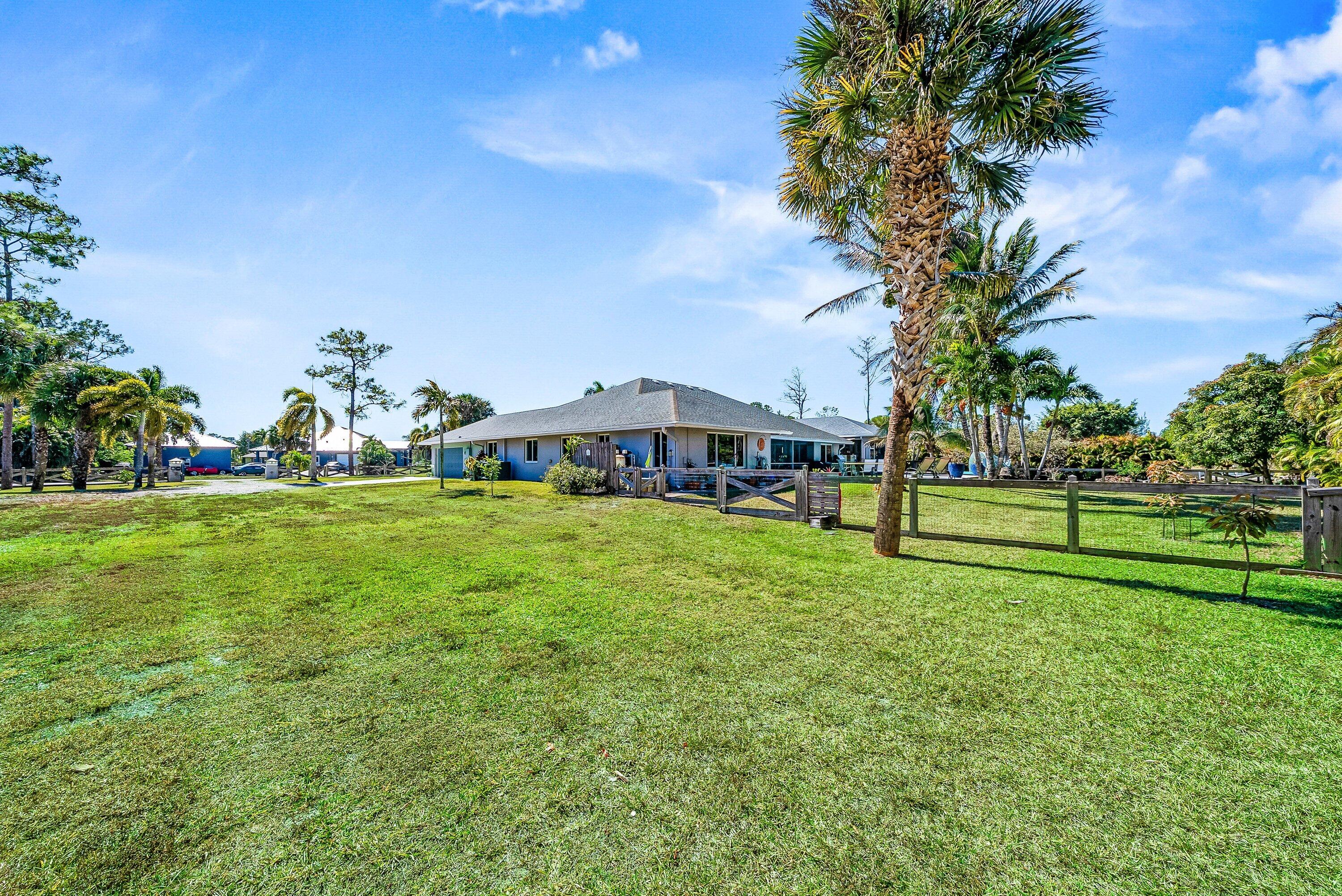 15929 86th Road N