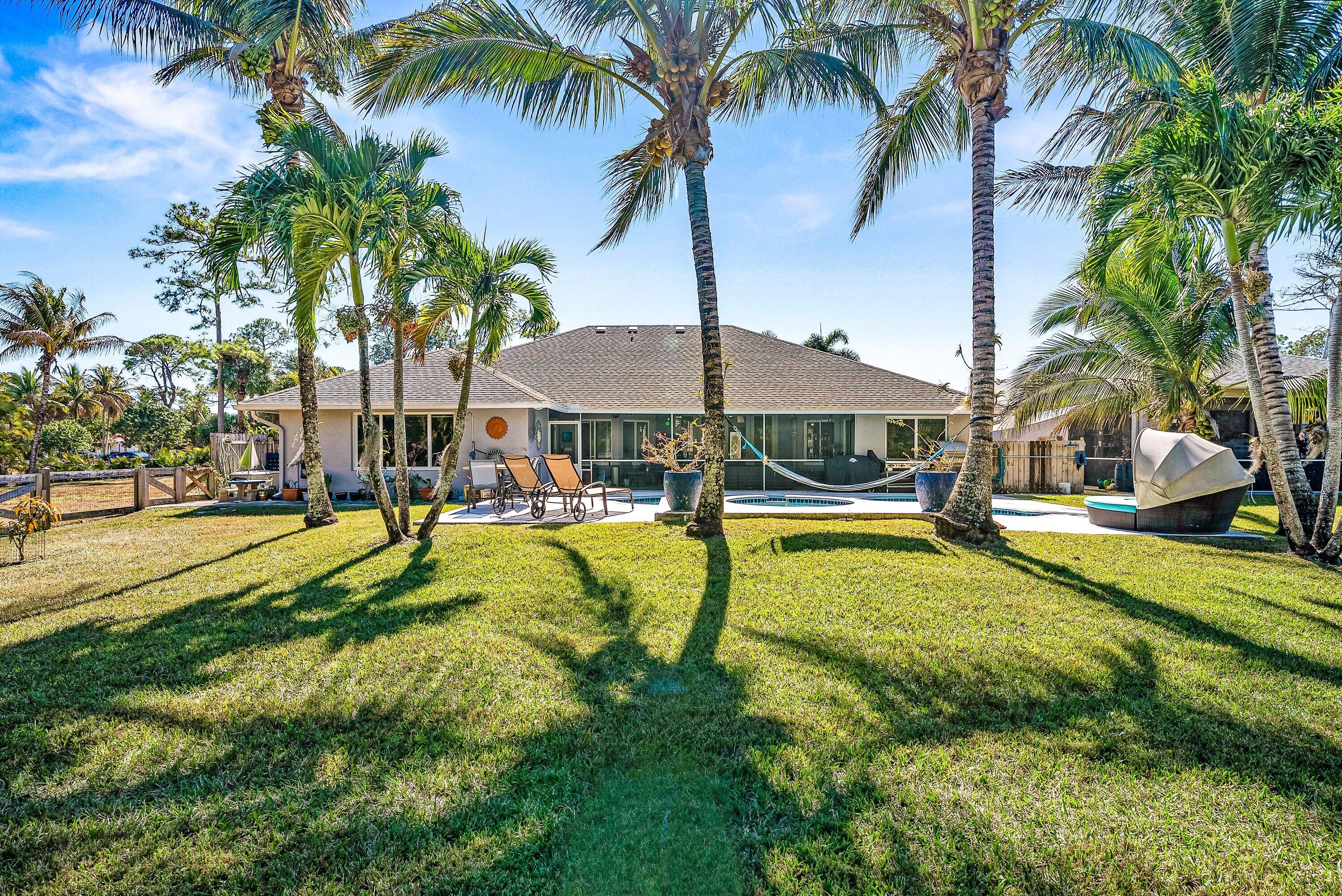 15929 86th Road N