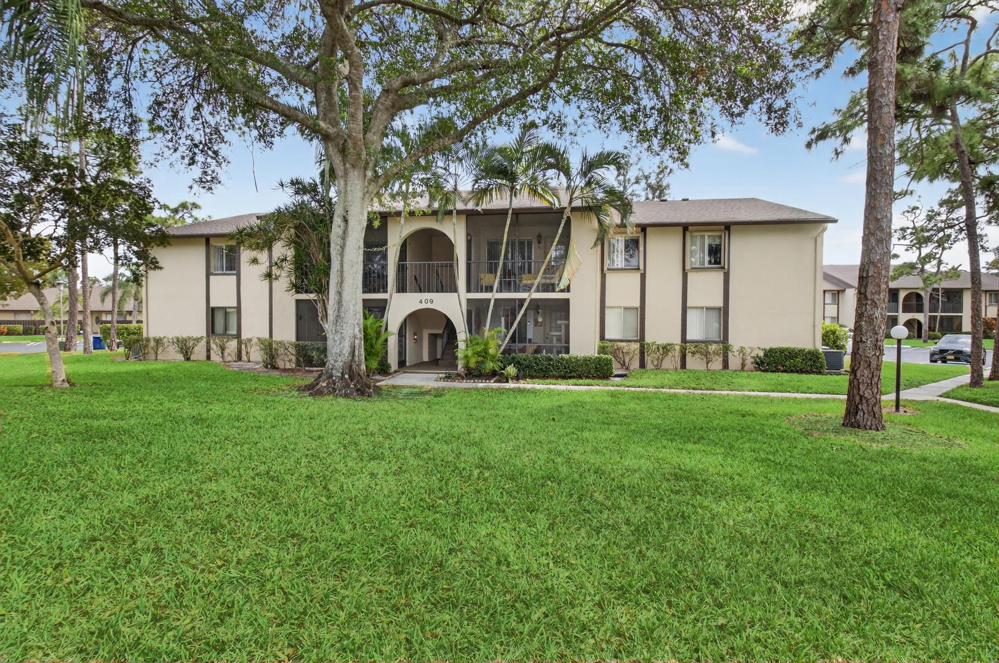 409 Pine Glen Lane C-1