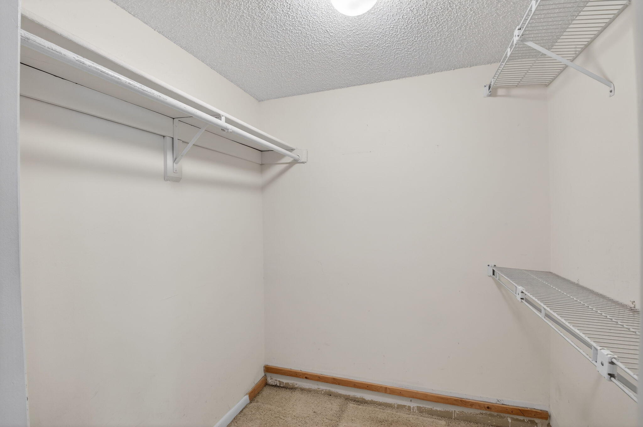 5190 Las Verdes Circle 120