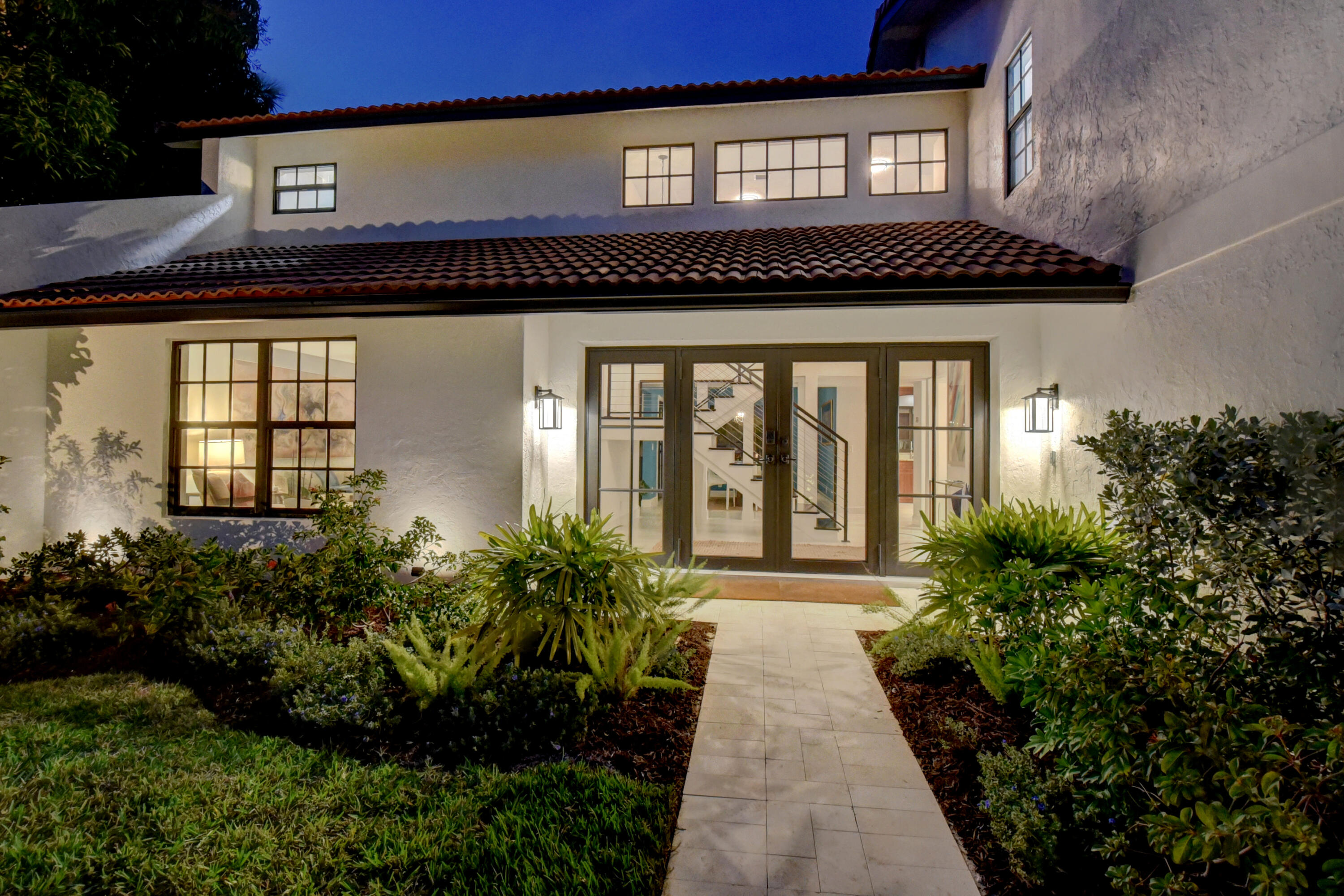 399 SW 15th Street