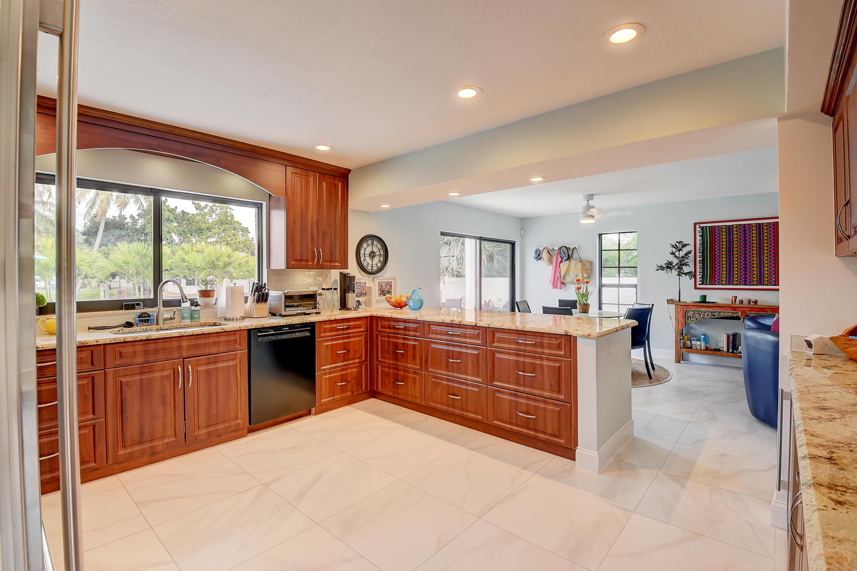 399 SW 15th Street