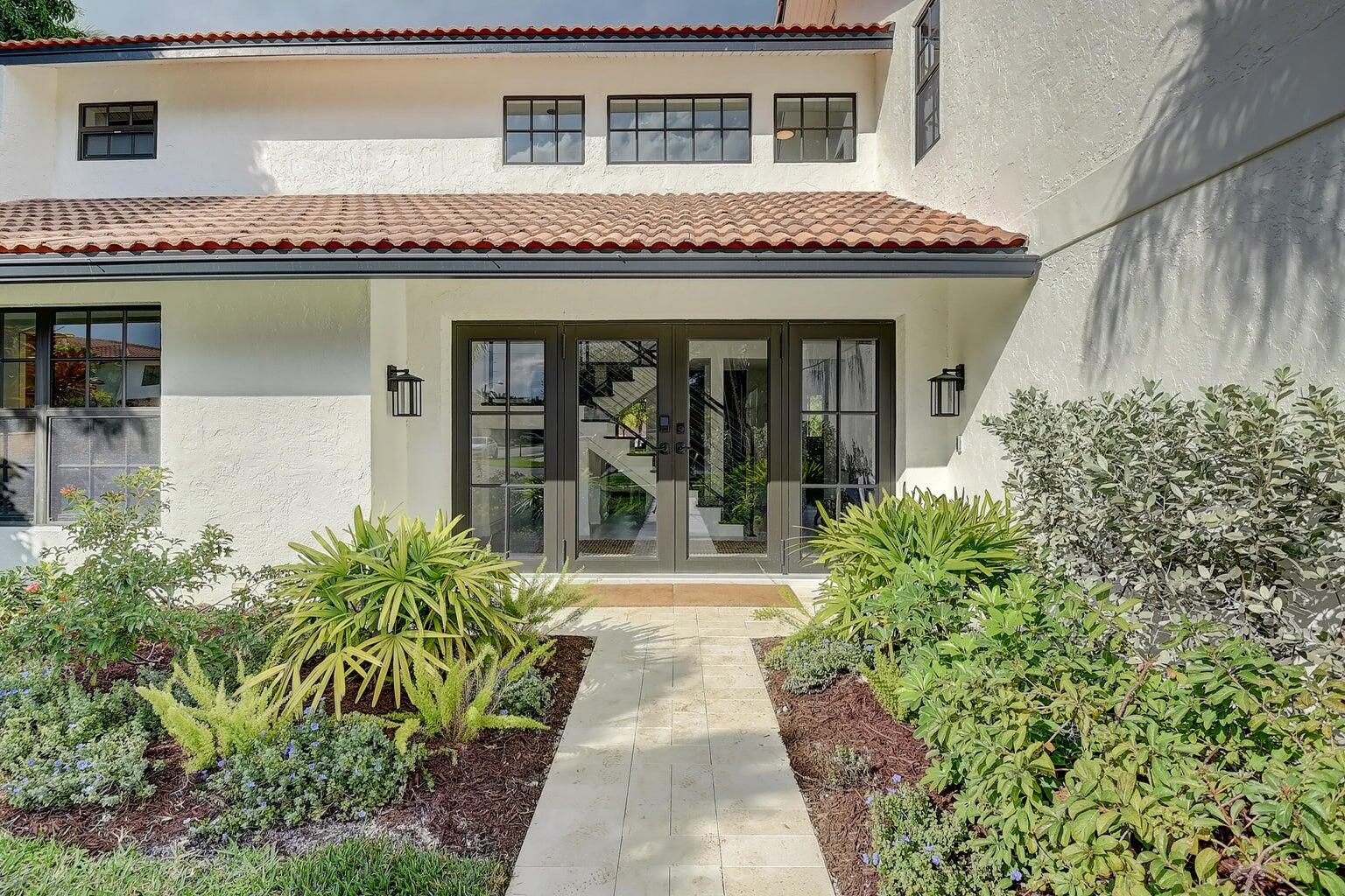 399 SW 15th Street