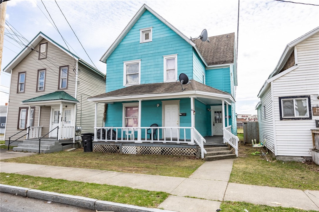 16 Middle Street