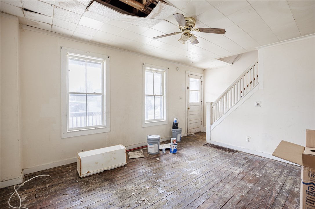 28 West Avenue