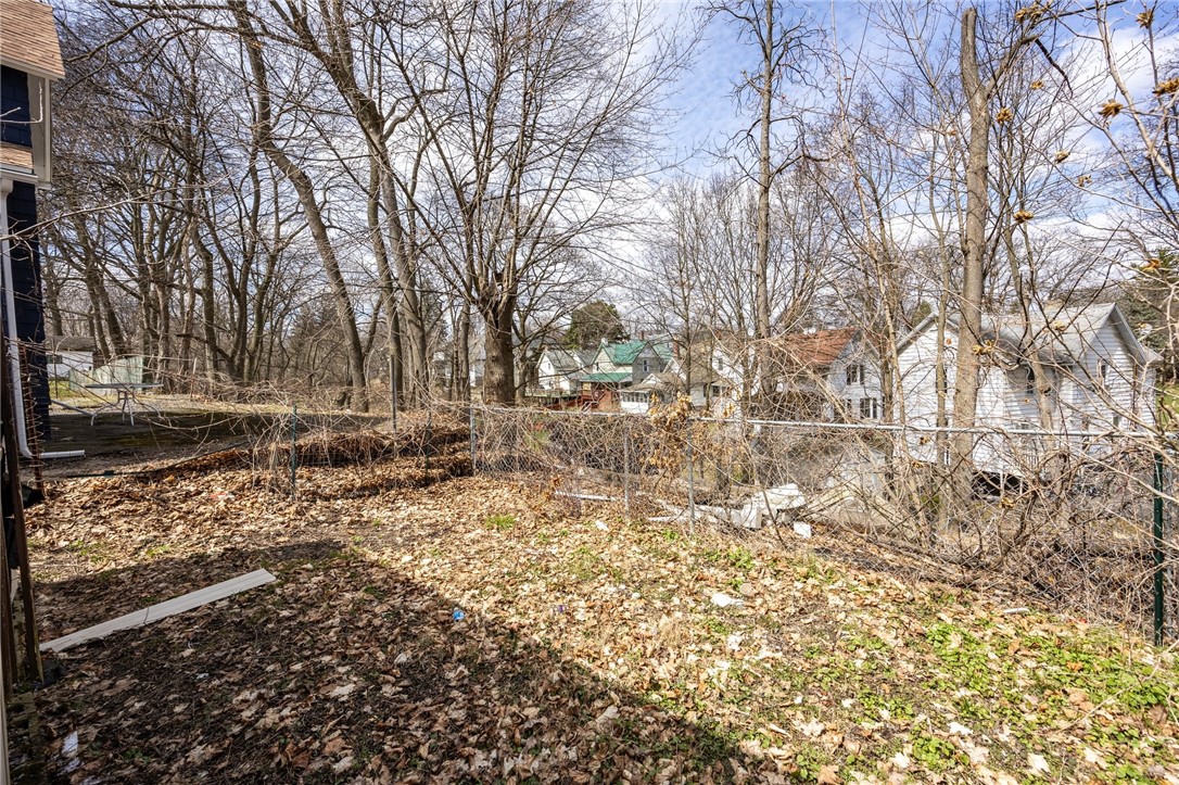 28 West Avenue
