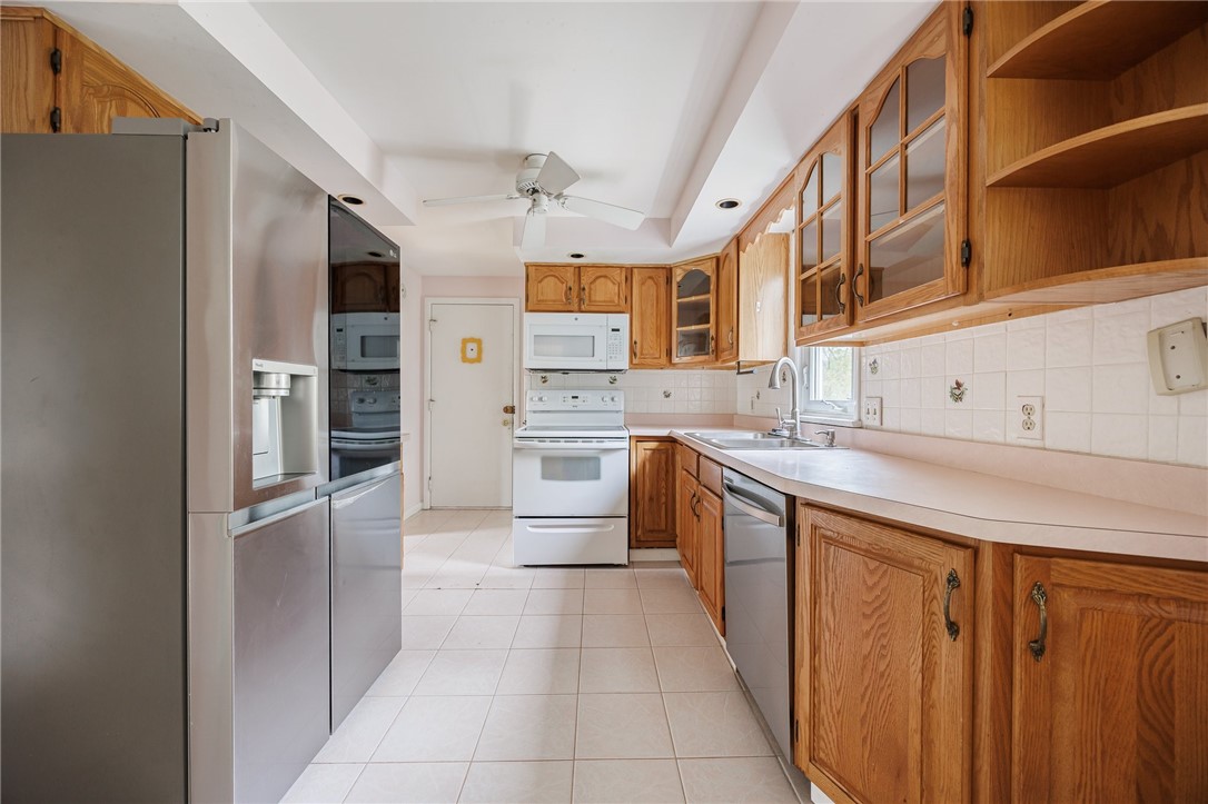 306 Applewood Drive