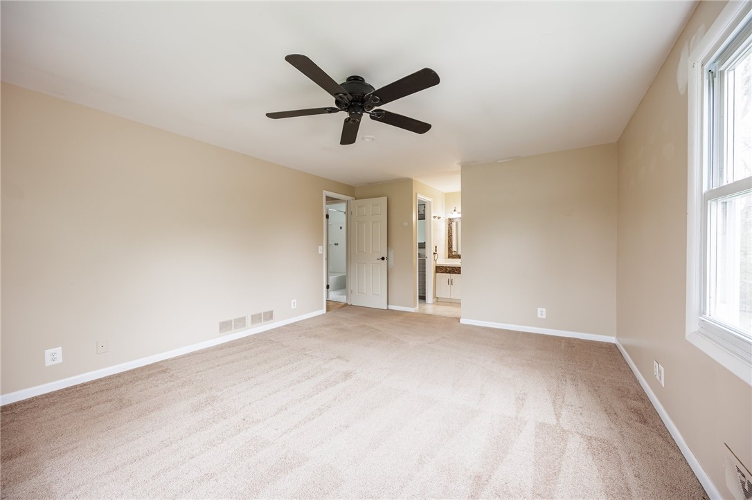 306 Applewood Drive