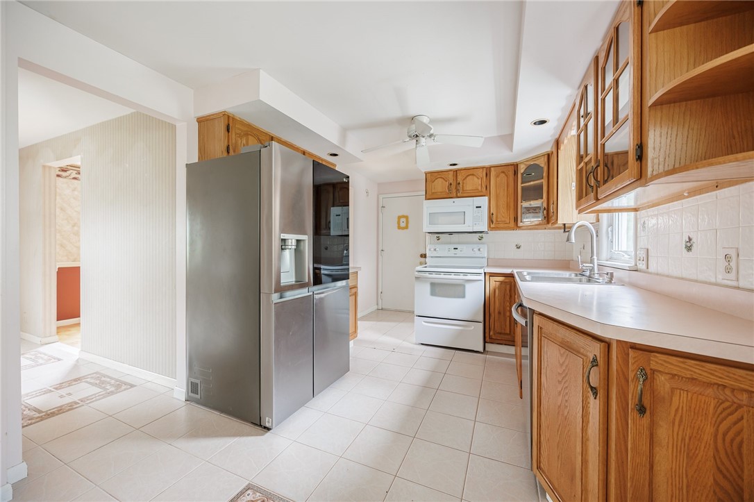 306 Applewood Drive