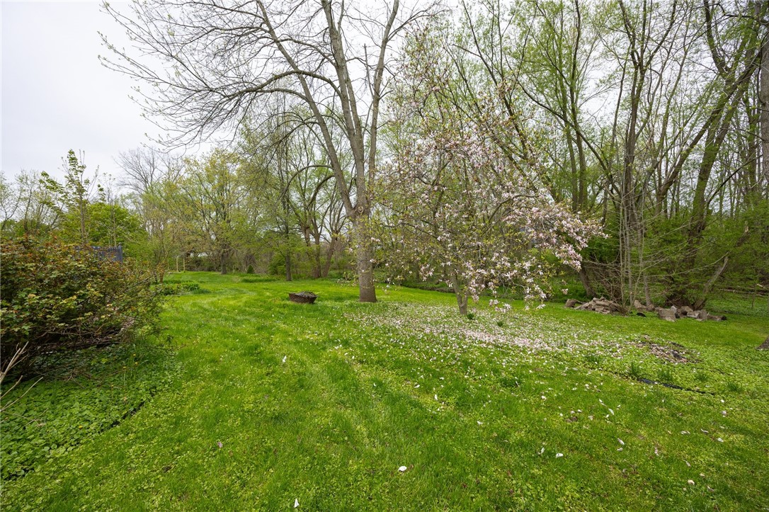 306 Applewood Drive
