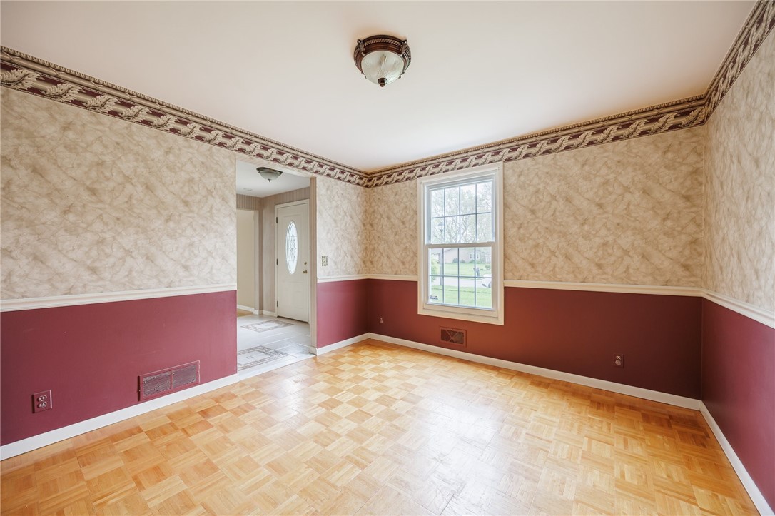 306 Applewood Drive
