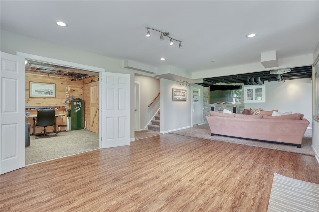 854 Esjay Drive