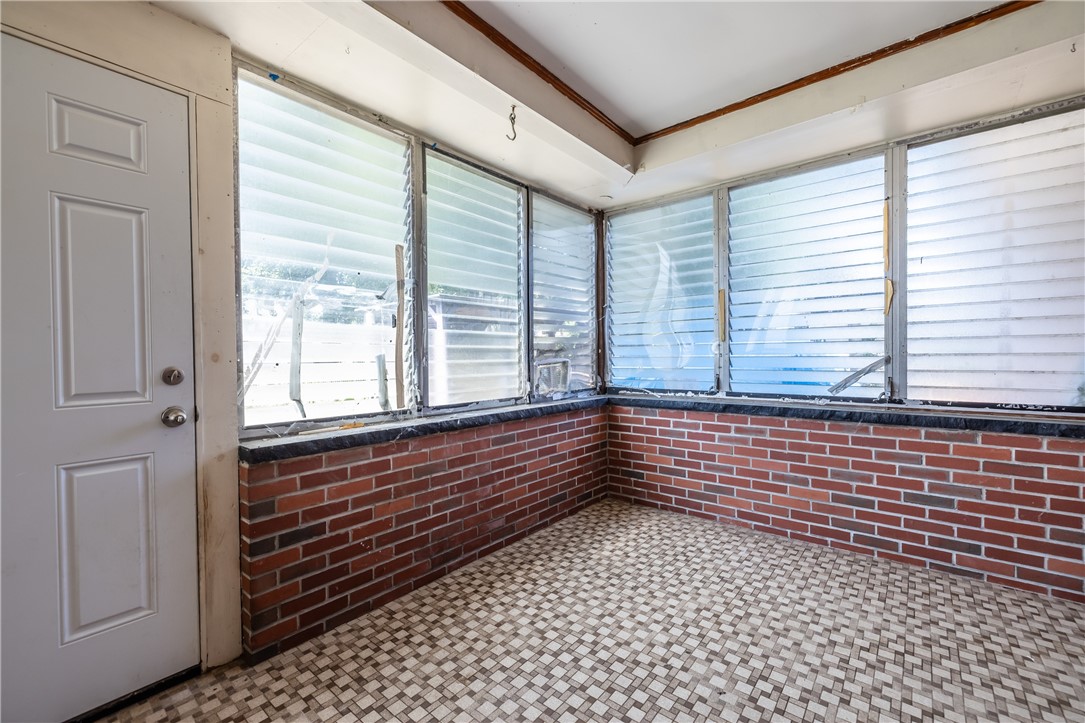 253 Southampton Dr Drive