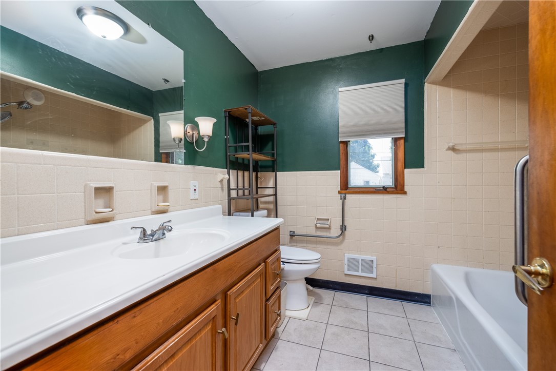 253 Southampton Dr Drive