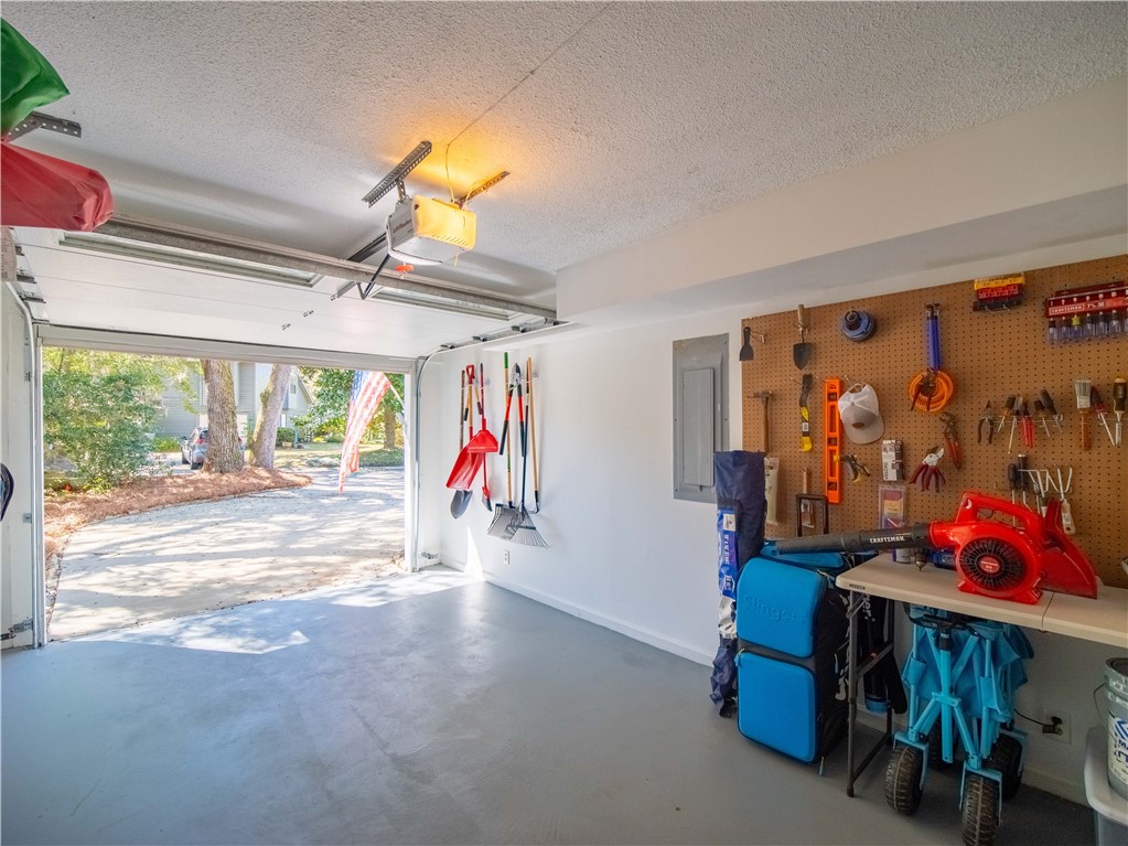 202 Grand Oaks Circle