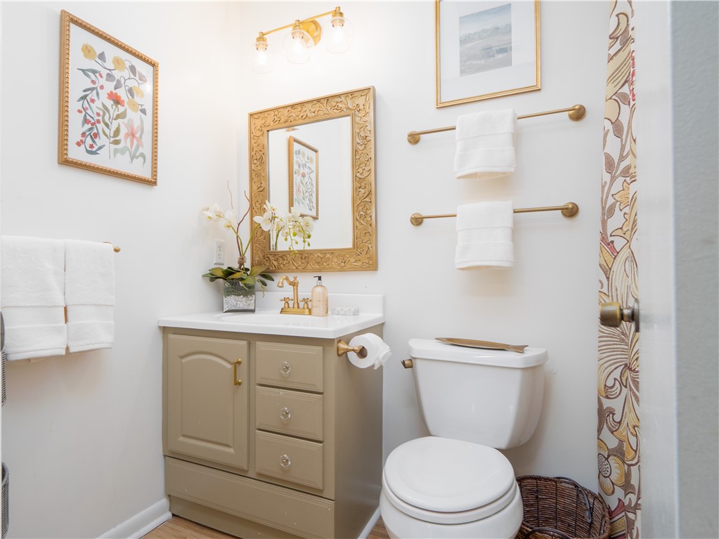 138 Crossbrook Drive