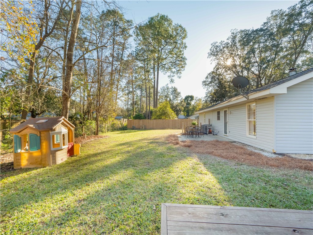 138 Crossbrook Drive