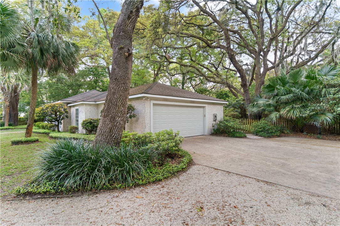 305 Mulberry Way