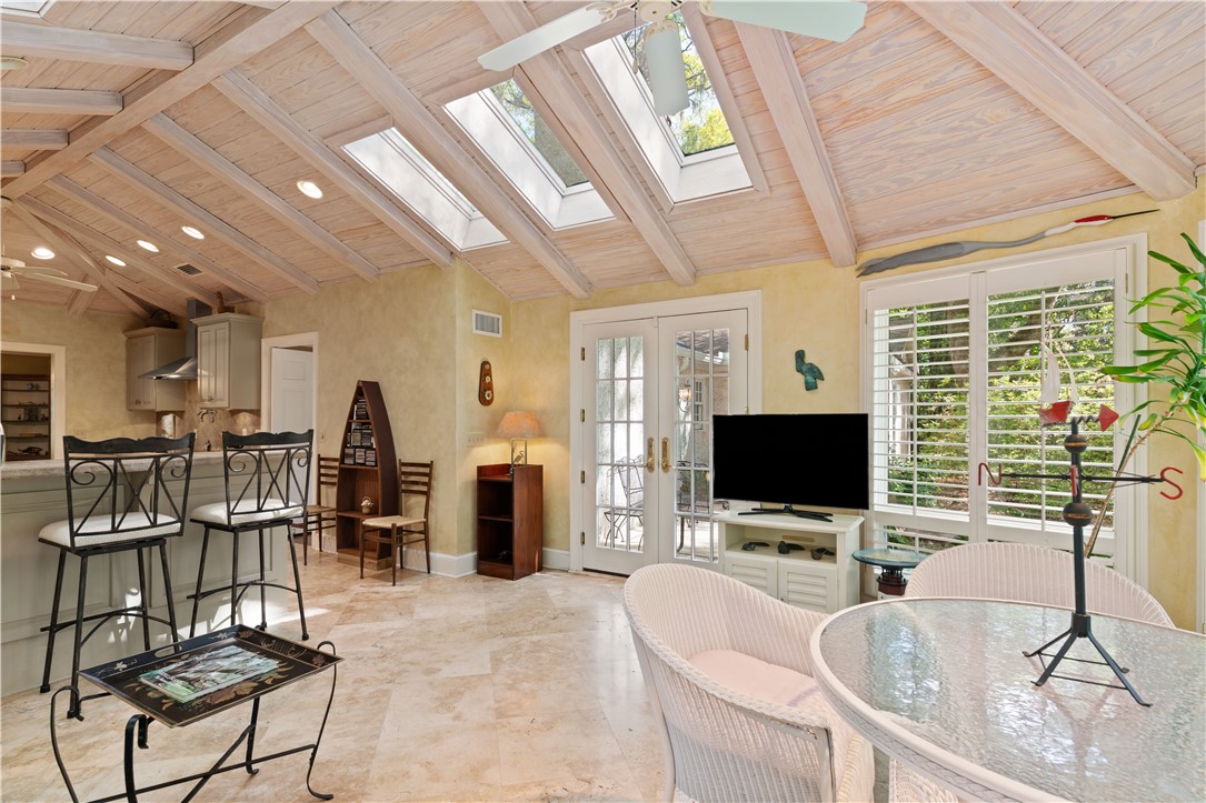 305 Mulberry Way