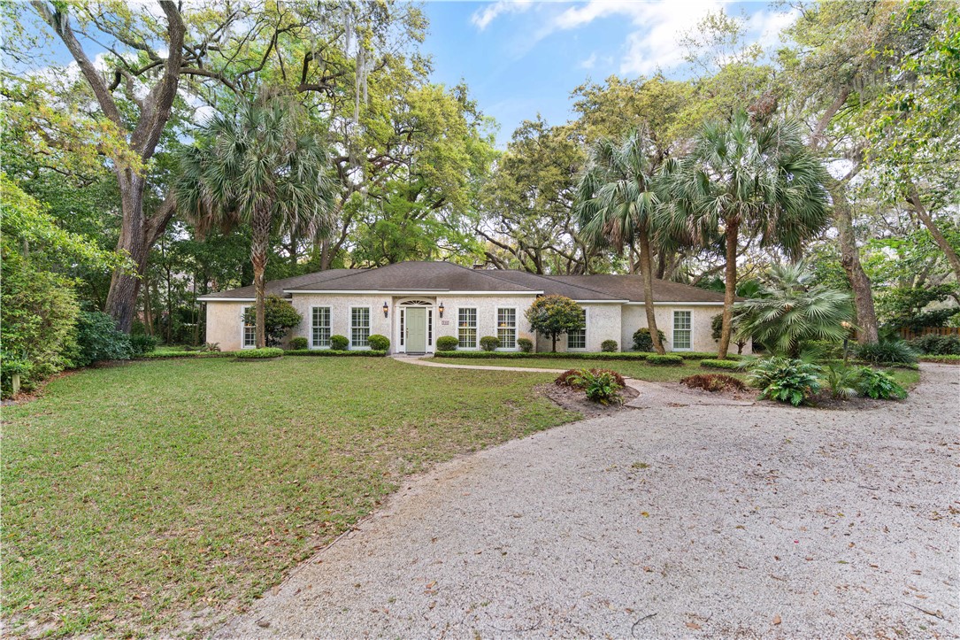 305 Mulberry Way