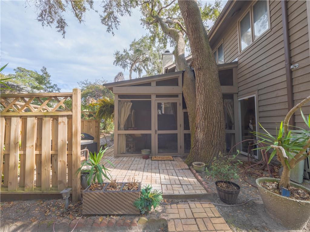 101 Barkentine Court